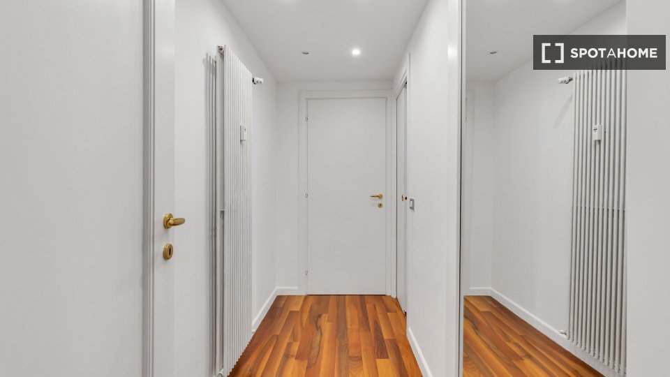 Apartment Milan, 1 bed, 94m² — photo 3