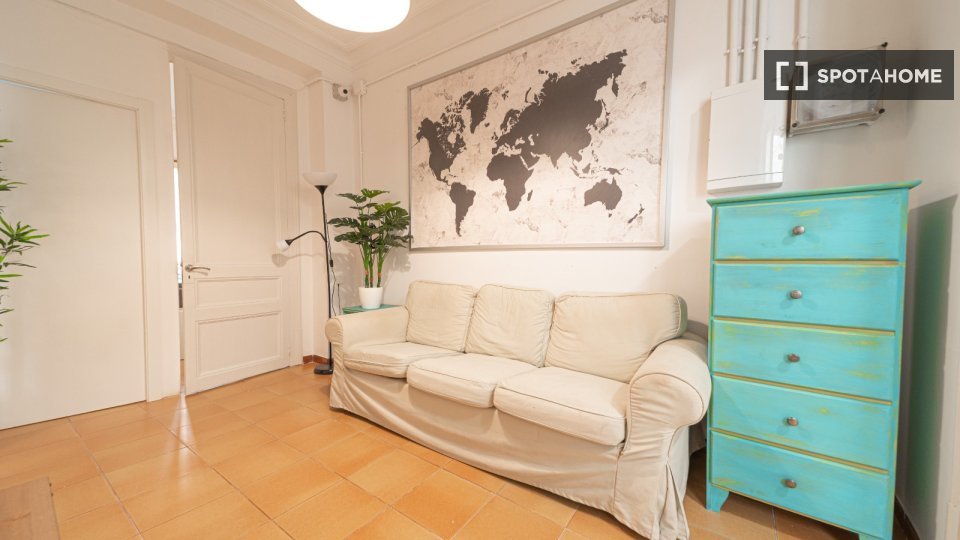 Double room Barcelona, 8 beds — photo 14