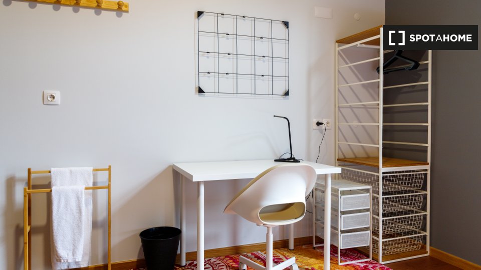 Double room Porto, 7 beds, 250m² — photo 5