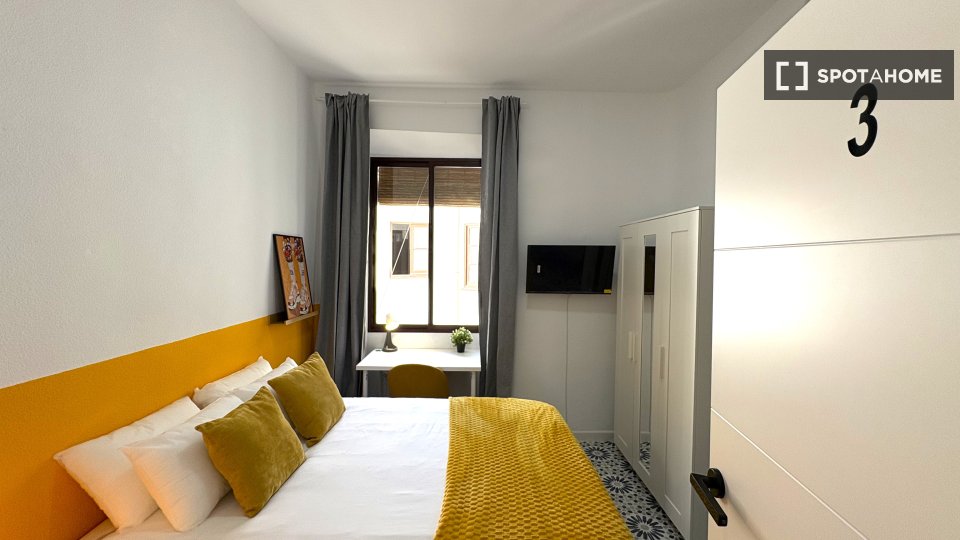 Double room Granada, 6 beds — photo 7