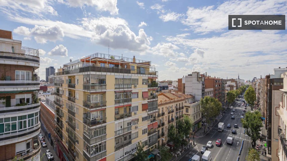 Double room Madrid, 12 beds — photo 50
