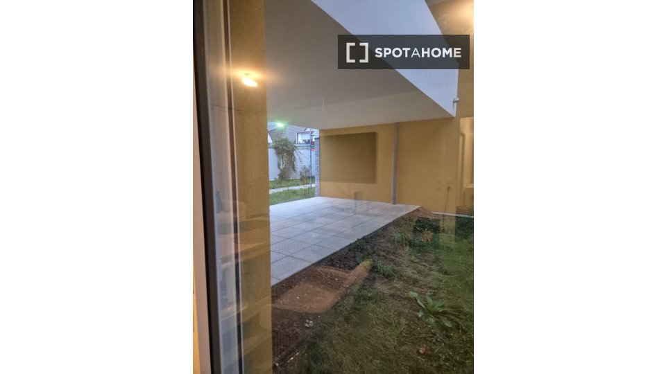 Double room Paris, 2 beds, 63m² — photo 3