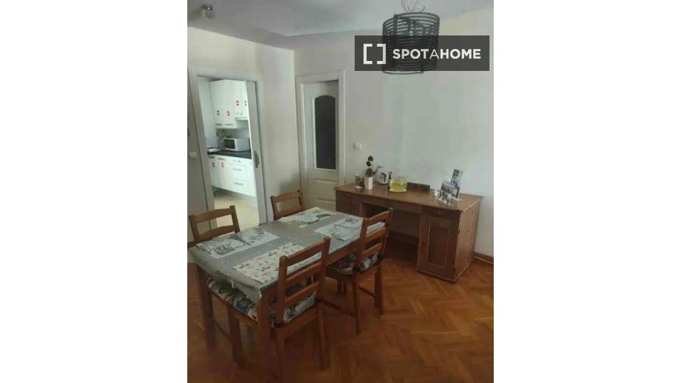 Double room Malaga, 4 beds, 90m² — photo 8