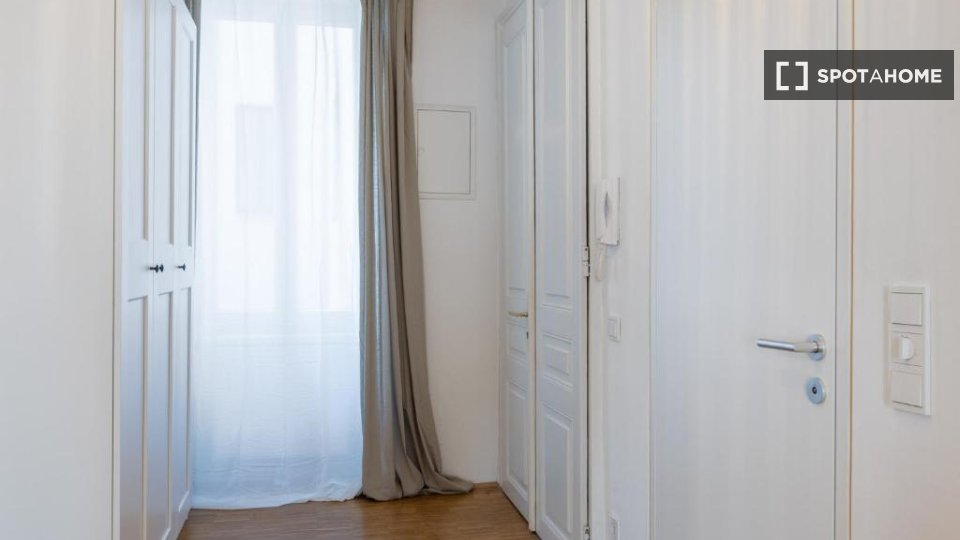 Apartment Vienna, 1 bed — photo 3