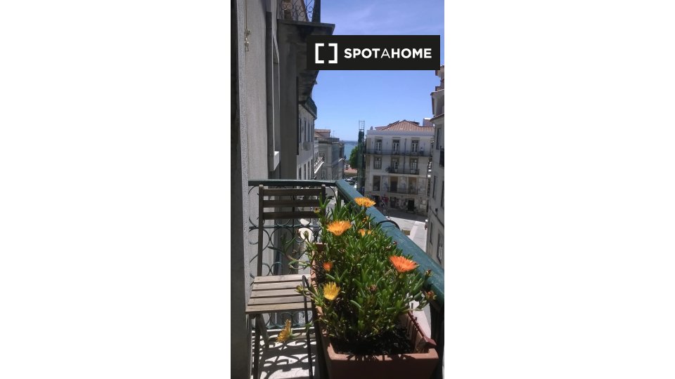 Apartment Lisbon, 1 bed — photo 16