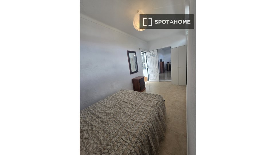 Apartment Coimbra, 1 bed, 50m² — photo 9