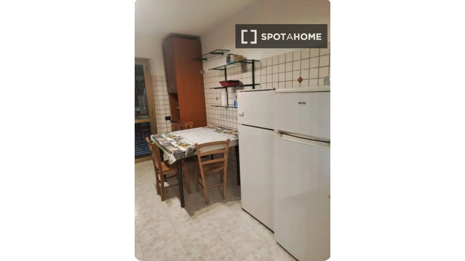 Double room Rome, 3 beds, 100m² — photo 6