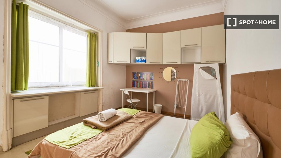 Double room Lisbon, 20 beds — photo 21
