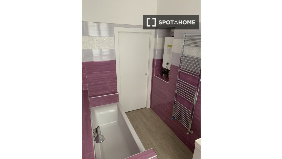 Double room Milan, 3 beds, 100m² — photo 5