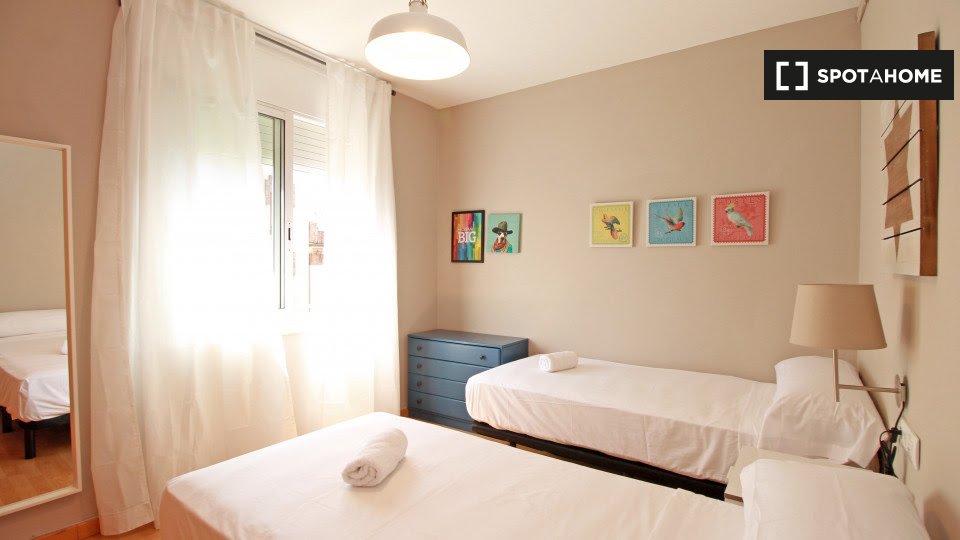 Apartment Barcelona, 4 beds, 140m² — photo 12
