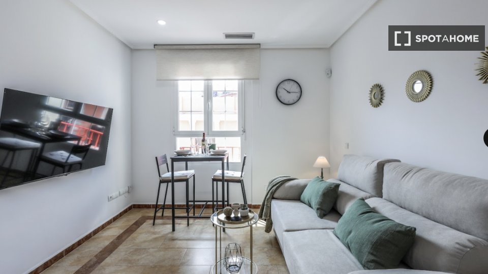 Estudio en alquiler en Trafalgar, Madrid
