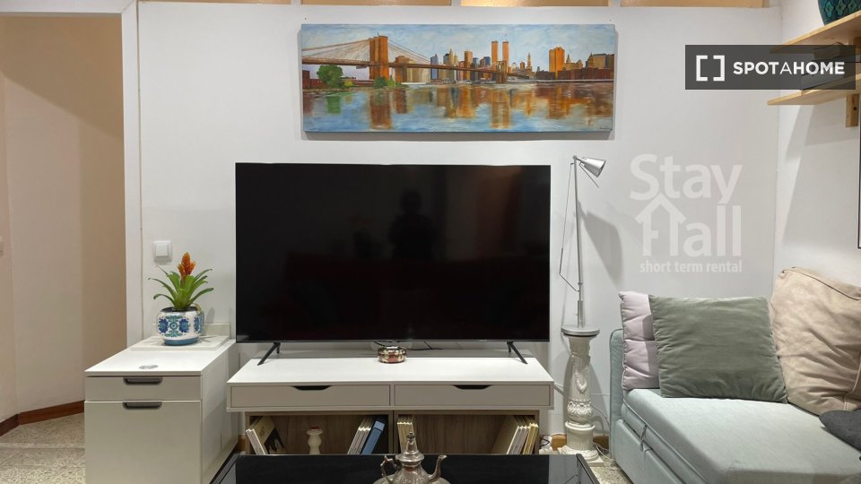 Apartment mono Barcelona, 45m² — photo 3