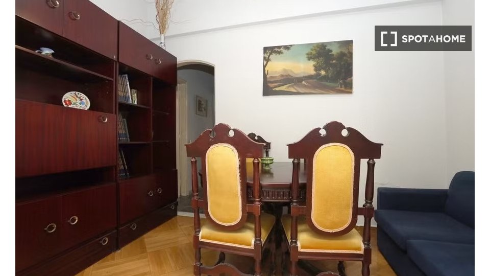 Double room Athens, 4 beds — photo 12