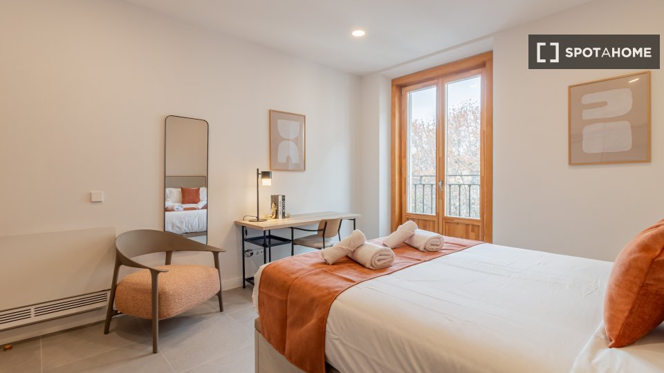 Apartment Madrid, 2 beds — photo 18