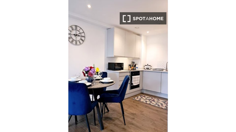 Apartment Manchester, 2 beds, 67m² — photo 13