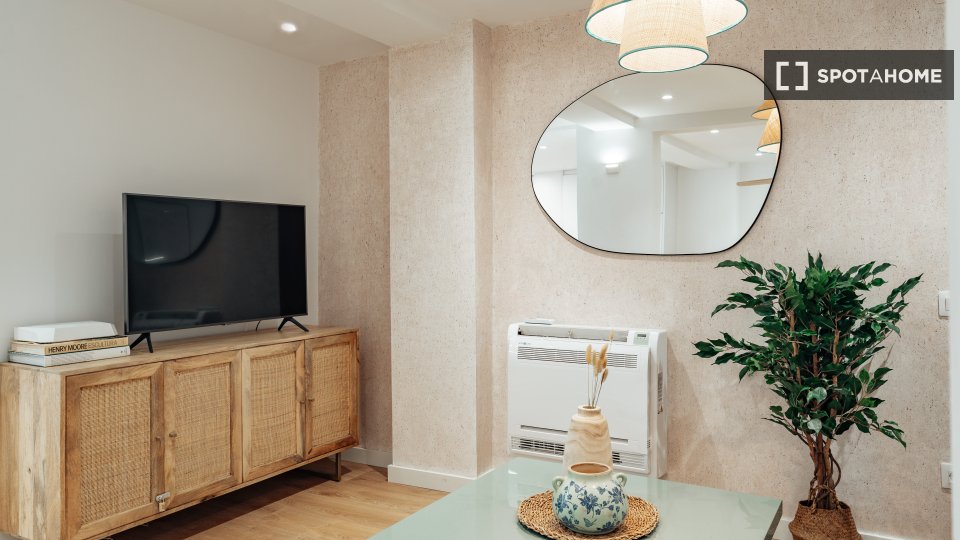 Apartment Barcelona, 1 bed, 65m² — photo 19
