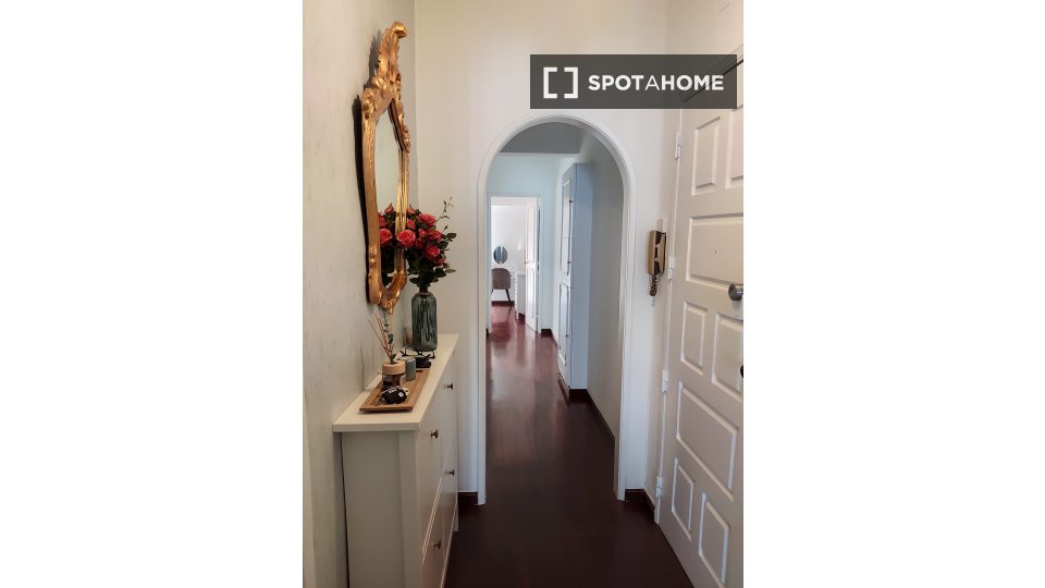 Apartment mono Lisbon, 65m² — photo 19