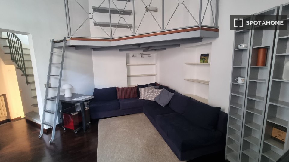 Appartamento Milano, 1 camera, 75m² — foto 2