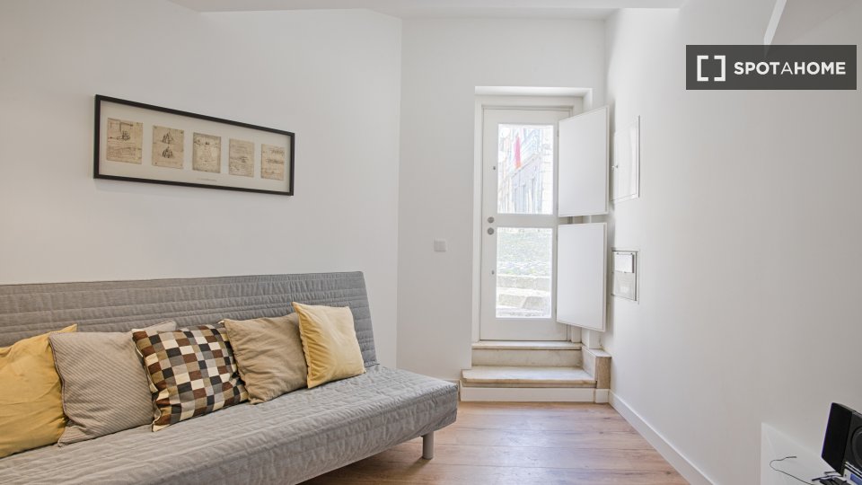 Apartment mono Lisbon, 36m² — photo 8