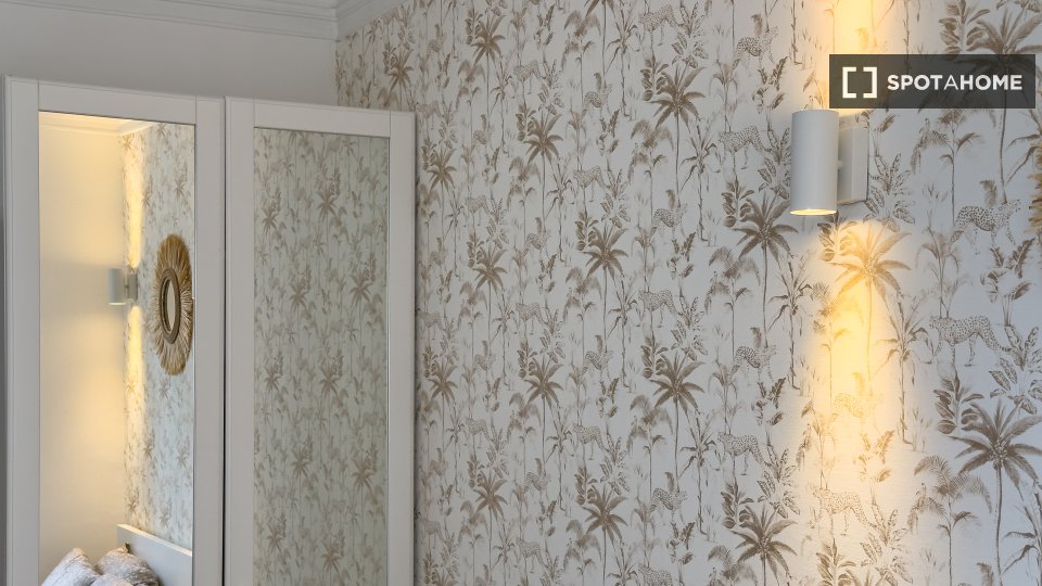 Double room Lisbon, 6 beds — photo 2