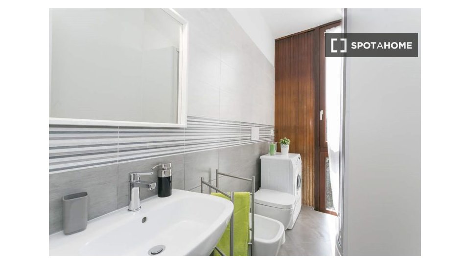 Double room Milan, 6 beds — photo 7