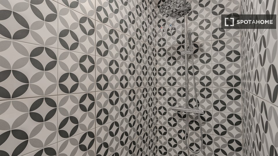 Double room Barcelona, 6 beds, 120m² — photo 80