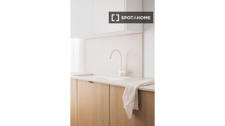 Apartment Valencia, 2 beds, 85m² — photo 18