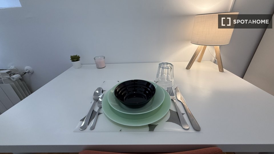 Double room Madrid, 4 beds — photo 3