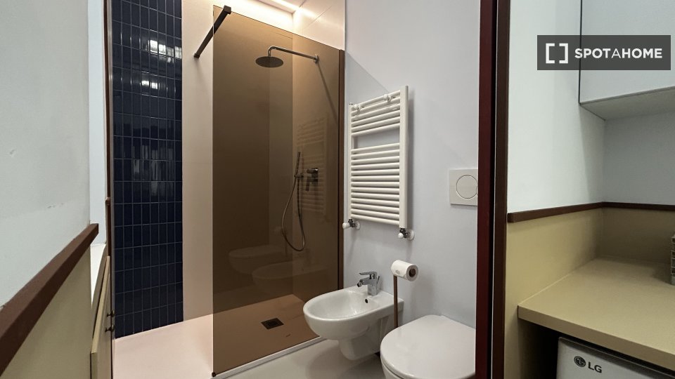 Apartment Milan, 1 bed, 52m² — photo 12