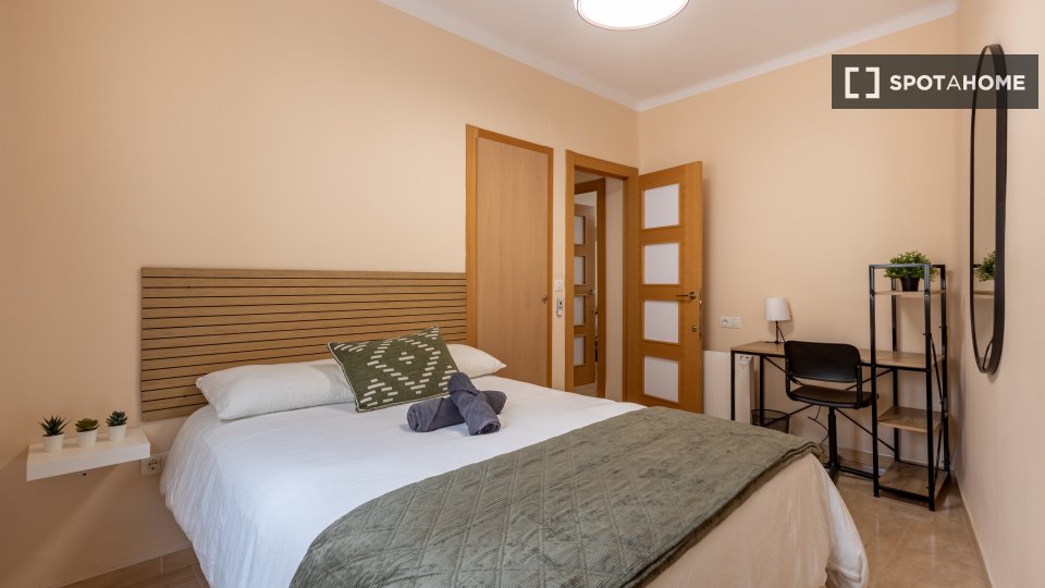 Double room Granada, 6 beds — photo 25