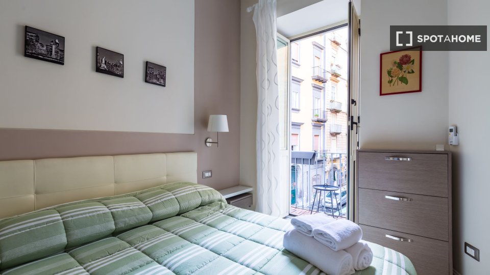 Apartment Naples, 1 bed, 60m² — photo 19