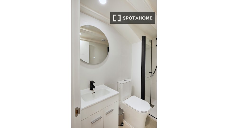 Apartment mono Barcelona, 18m² — photo 12