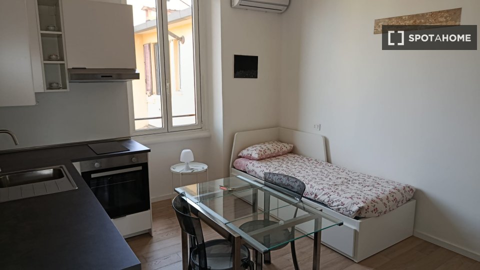 Apartment mono Milan — photo 7