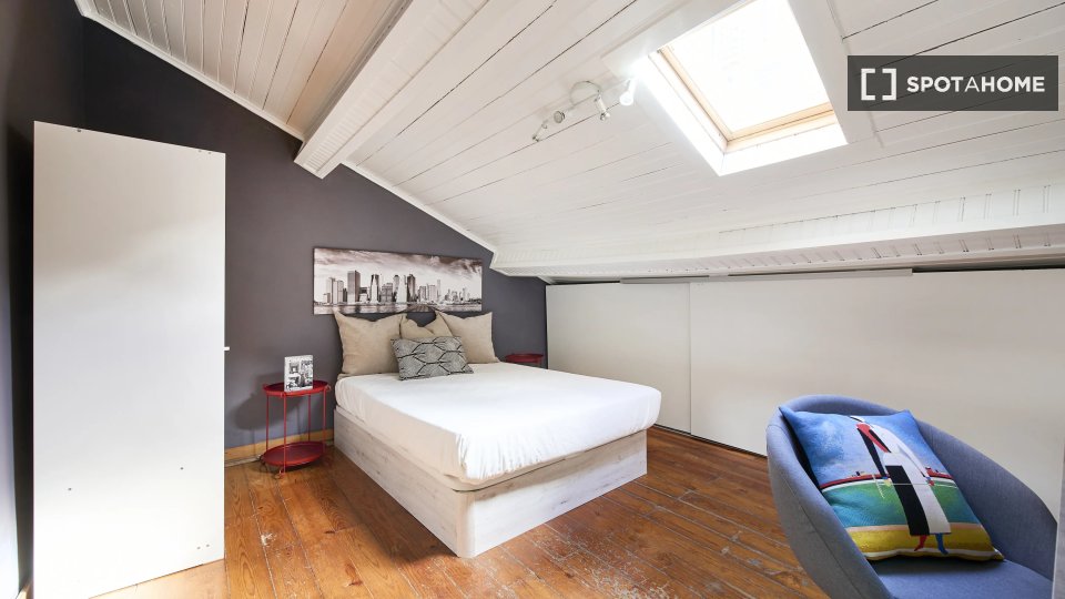 Double room Lisbon, 13 beds — photo 1