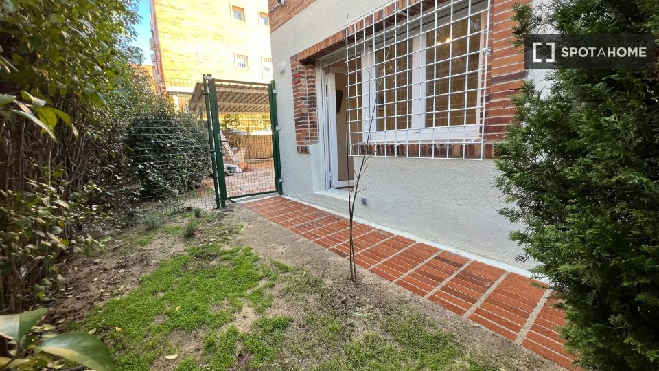 Apartment mono Madrid, 19m² — photo 12