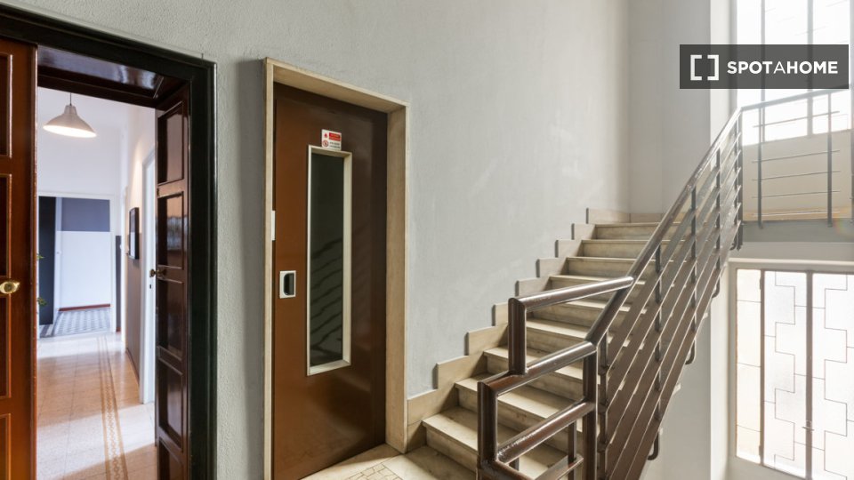 Double room Milan, 2 beds, 84m² — photo 15