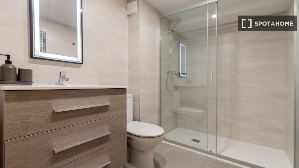Apartment mono Madrid, 45m² — photo 17