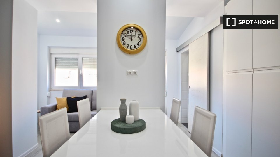 Apartment Lisbon, 2 beds — photo 8