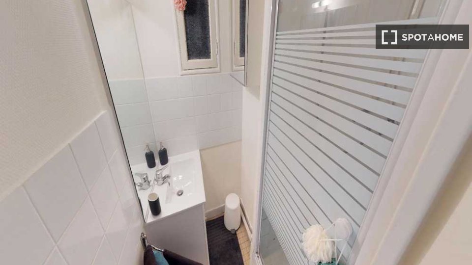 Double room Toulouse, 3 beds, 60m² — photo 13
