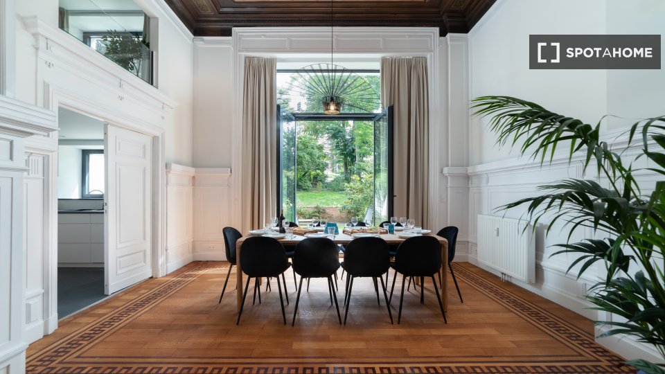 Apartment Brussels, 3 beds, 210m² — photo 3