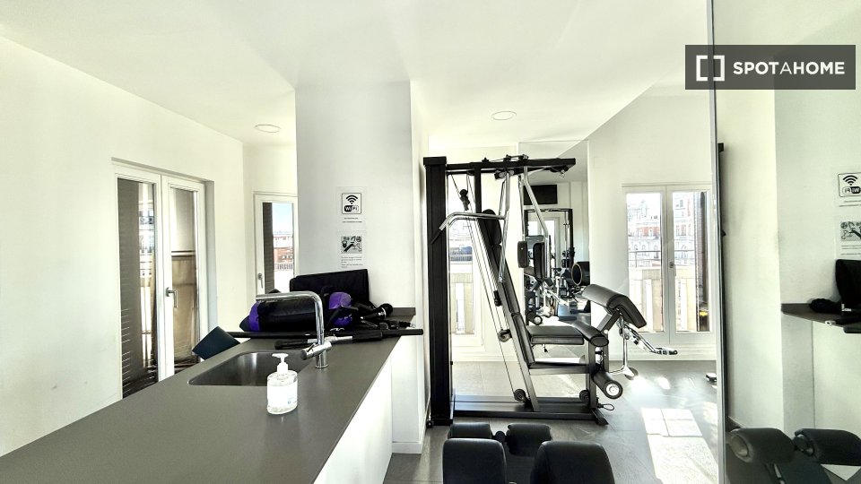 Apartment Madrid, 2 beds, 85m² — photo 2
