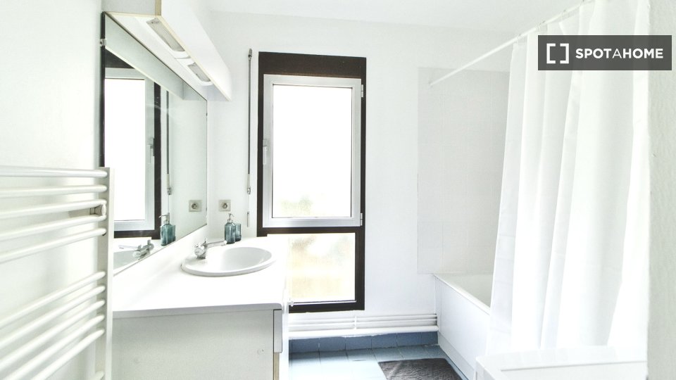 Double room Paris, 5 beds — photo 14