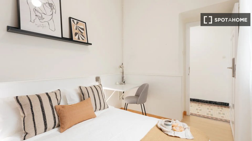 Double room Valencia, 8 beds — photo 1