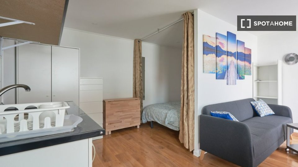 Apartment mono Lisbon — photo 12
