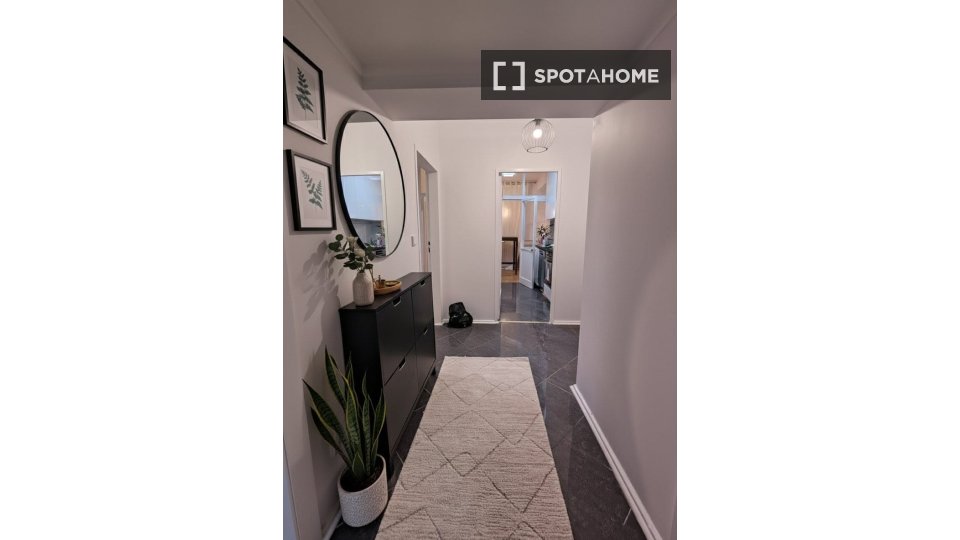 Apartment Berlin, 2 beds, 80m² — photo 1