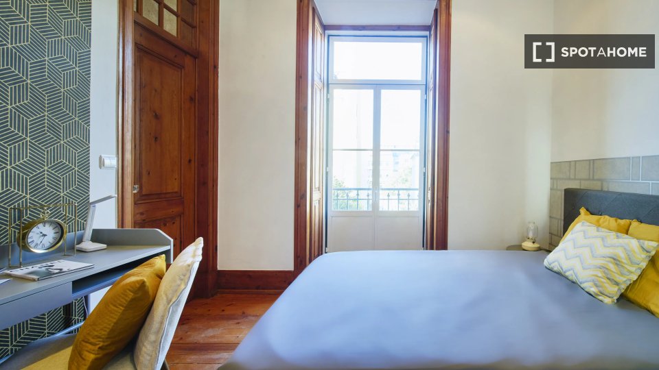 Double room Lisbon, 7 beds — photo 2