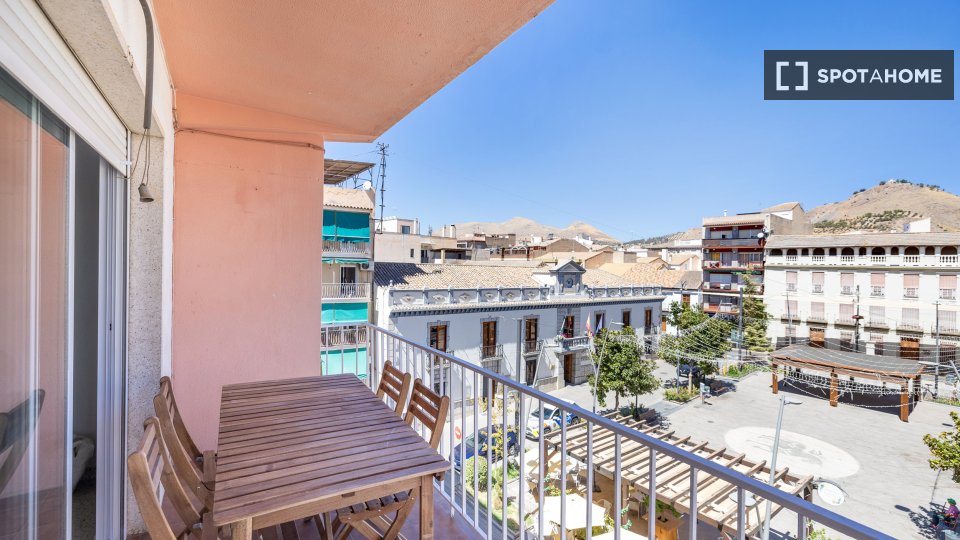 Apartment Granada, 4 beds, 114m² — photo 2