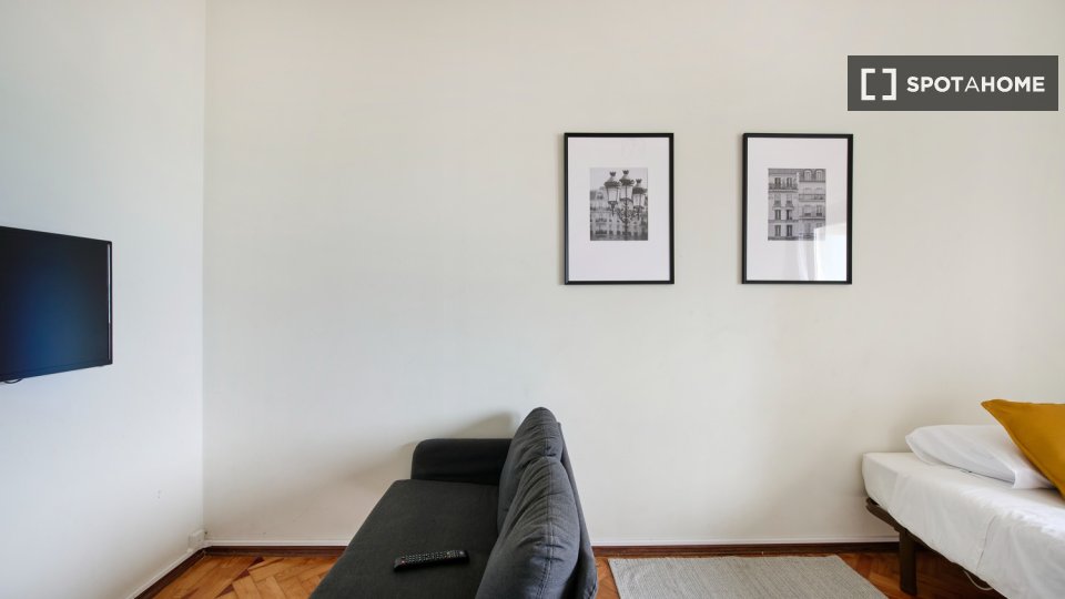 Double room Lisbon, 8 beds — photo 7