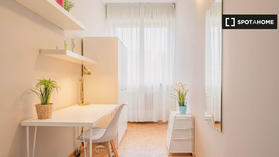 Double room Milan, 5 beds, 120m² — photo 8