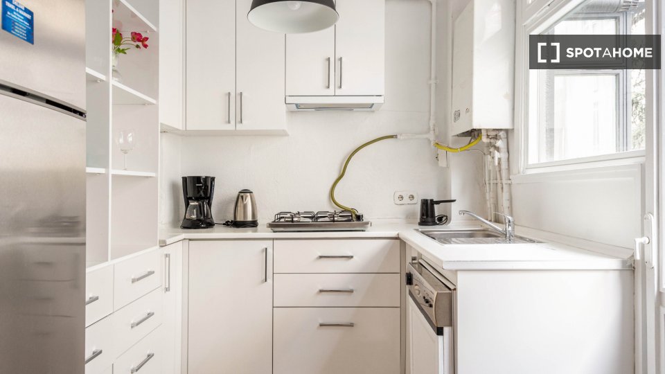 Apartment Istanbul, 1 bed — photo 2